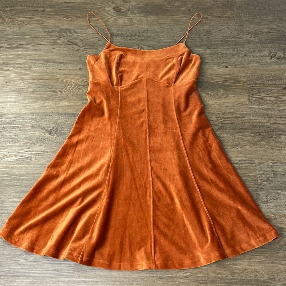 Wild Fable Women’s Orange Rust Ribbed Velvet Spaghetti Strap Mini Dress, size XS - Picture 3 of 12